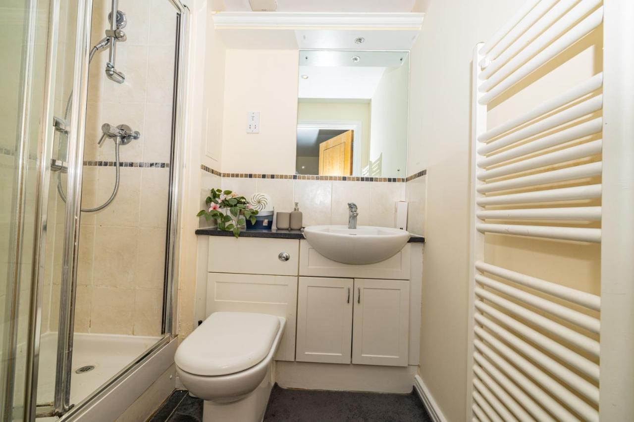 Two Bed Apartment Near Canary Wharf Λονδίνο Εξωτερικό φωτογραφία